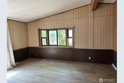 9015 183rd Avenue SW, Rochester, WA 98579 - Photo 17