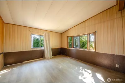 9015 183rd Avenue SW, Rochester, WA 98579 - Photo 9