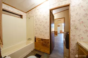 9015 183rd Ave SW, Rochester, WA 98579 - Photo 13