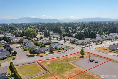 801 19th Street, Lynden, WA 98264 - Photo 1