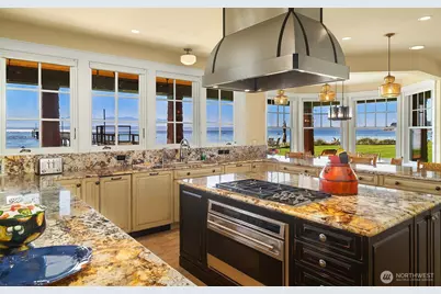 5844 & 5848 Mutiny Bay Road, Freeland, WA 98249 - Photo 29