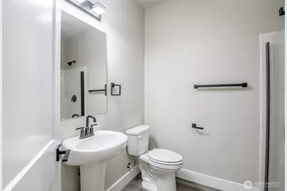 13030 51st Avenue E, Tacoma, WA 98446 - Photo 11