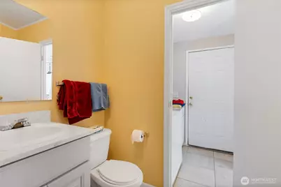 12422 26th Avenue E, Tacoma, WA 98445 - Photo 13