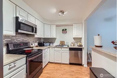 1131 115th Street SW #J3, Everett, WA 98204 - Photo 3