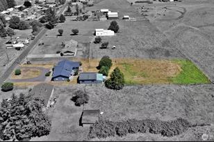 1655 Wheaton St, Raymond, WA 98577 - Photo 27