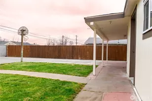 1708 N 17th Ave, Pasco, WA 99301 - Photo 11