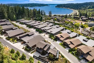 4869 Rosalind Rd NE, Bainbridge Island, WA 98110 - Photo 35