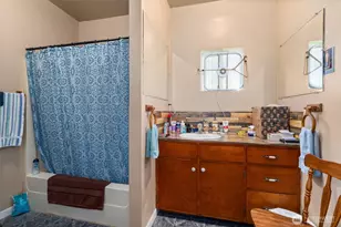 806 California St, Raymond, WA 98577 - Photo 15