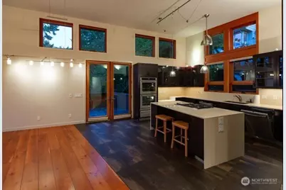 630 Harrison Street, Friday Harbor, WA 98250 - Photo 17