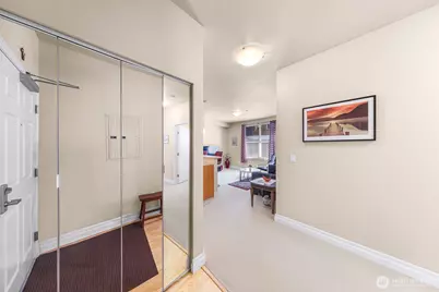 910 Harris Avenue #208, Bellingham, WA 98225 - Photo 7