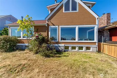 220 W 2nd Street, Port Angeles, WA 98362 - Photo 5