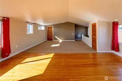 220 W 2nd Street, Port Angeles, WA 98362 - Photo 25