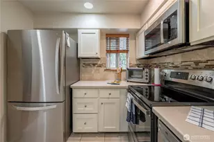 13219 SE 256th, Kent, WA 98042 - Photo 9