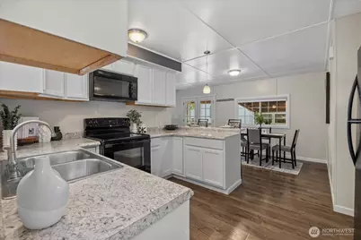 7301 NE 175th Street #112, Kenmore, WA 98028 - Photo 13