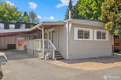 7301 NE 175th Street #112, Kenmore, WA 98028 - Photo 3