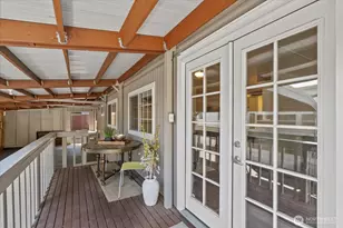 7301 NE 175th St, Kenmore, WA 98028 - Photo 9