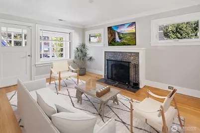 5718 25th Avenue NE, Seattle, WA 98105 - Photo 9