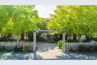 2014 Hoyt Avenue, Everett, WA 98201 - Photo 33