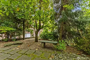 4510 Thackeray NE, Seattle, WA 98105 - Photo 37