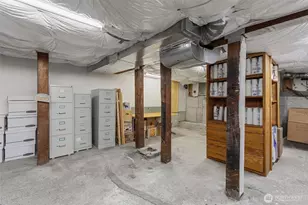 4510 Thackeray NE, Seattle, WA 98105 - Photo 33