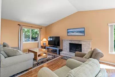 345 Seaview Court, Camano Island, WA 98282 - Photo 3