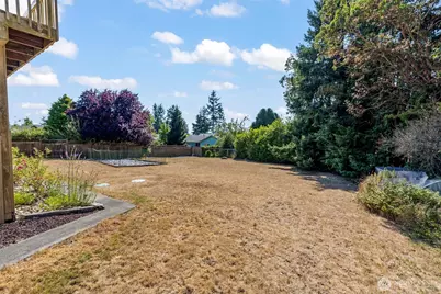 345 Seaview Court, Camano Island, WA 98282 - Photo 21