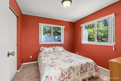 345 Seaview Court, Camano Island, WA 98282 - Photo 19