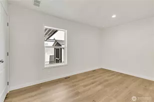 3237 S 182nd Pl, SeaTac, WA 98188 - Photo 11