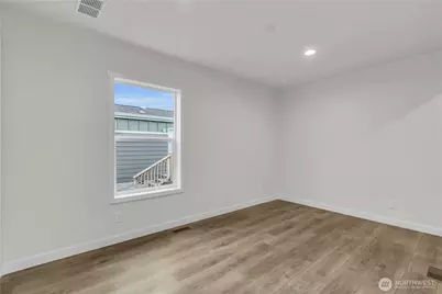 18117 32nd Avenue S #333, SeaTac, WA 98188 - Photo 11