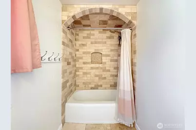 615 W 12th Street, Port Angeles, WA 98362 - Photo 13