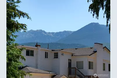 615 W 12th Street, Port Angeles, WA 98362 - Photo 3