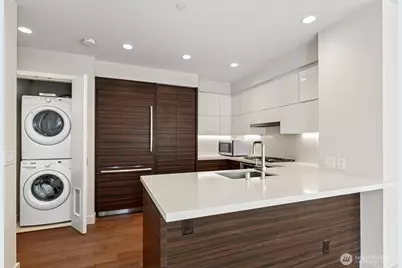 588 Bell Street #606S, Seattle, WA 98121 - Photo 7