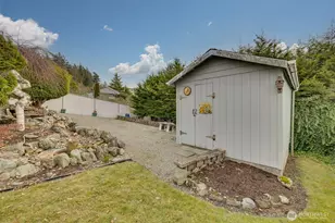 27620 84th Dr NW, Stanwood, WA 98292 - Photo 37