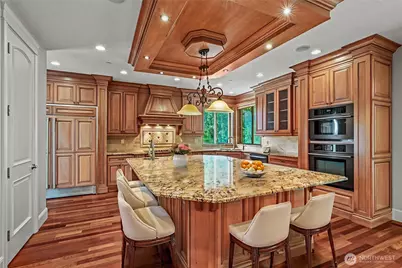 135 N 50th Avenue, Longview, WA 98632 - Photo 9