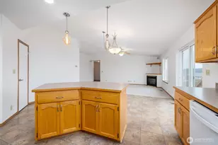 539 Birch St, Oak Harbor, WA 98277 - Photo 15