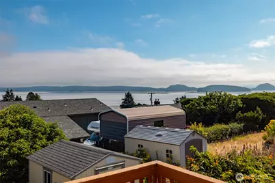 539 Birch Street, Oak Harbor, WA 98277 - Photo 25