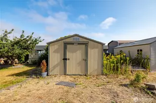 539 Birch St, Oak Harbor, WA 98277 - Photo 33