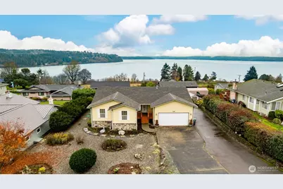 539 Birch Street, Oak Harbor, WA 98277 - Photo 1