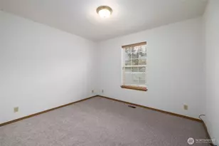 539 Birch St, Oak Harbor, WA 98277 - Photo 21