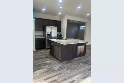 18702 105th Avenue Ct E, Puyallup, WA 98374 - Photo 3