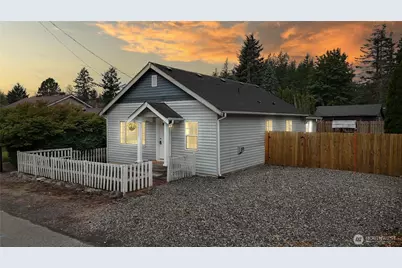 35225 Veazie Cumberland Road SE, Enumclaw, WA 98022 - Photo 1