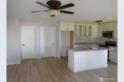 135 N 3rd Avenue, Connell, WA 99326 - Photo 11