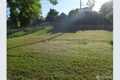 135 N 3rd Avenue, Connell, WA 99326 - Photo 7