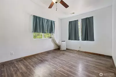 31410 Orville Road E, Graham, WA 98338 - Photo 17