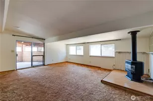 2027 E Belair Dr, Mount Vernon, WA 98273 - Photo 11