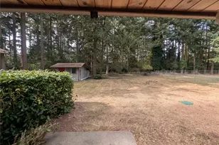 1911 Peacock Ln, Oak Harbor, WA 98277 - Photo 15