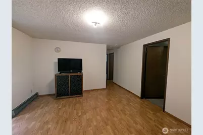 1911 Peacock Lane, Oak Harbor, WA 98277 - Photo 9