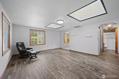 301 Dennis Street SW, Tumwater, WA 98501 - Photo 9