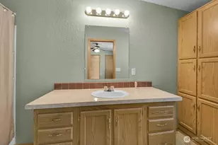 1630 Kimberly Ave, Enumclaw, WA 98022 - Photo 13