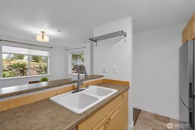 19230 Forest Park Drive NE #H126, Lake Forest Park, WA 98155 - Photo 11